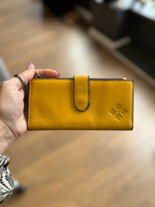 Patricia Nash Yellow Wallet