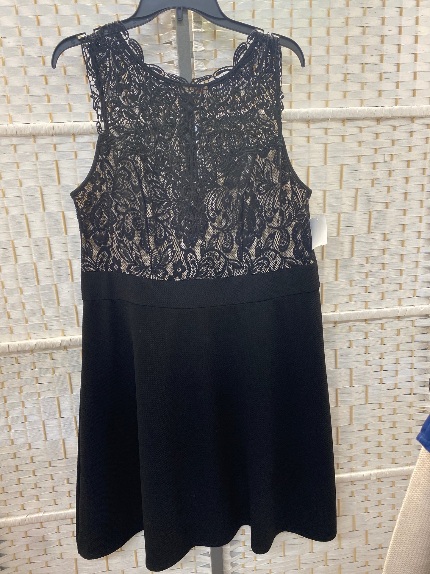 Size 2/3 black/nude Gown