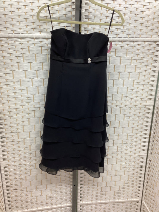 Size 8 Bonny Black Gown