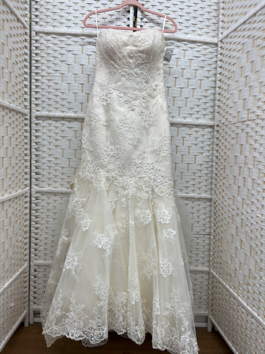 Size 8 Ivory Gown