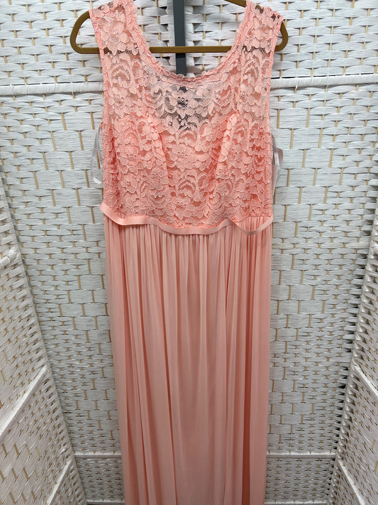 Size 18 Davids Bridal Peach Gown