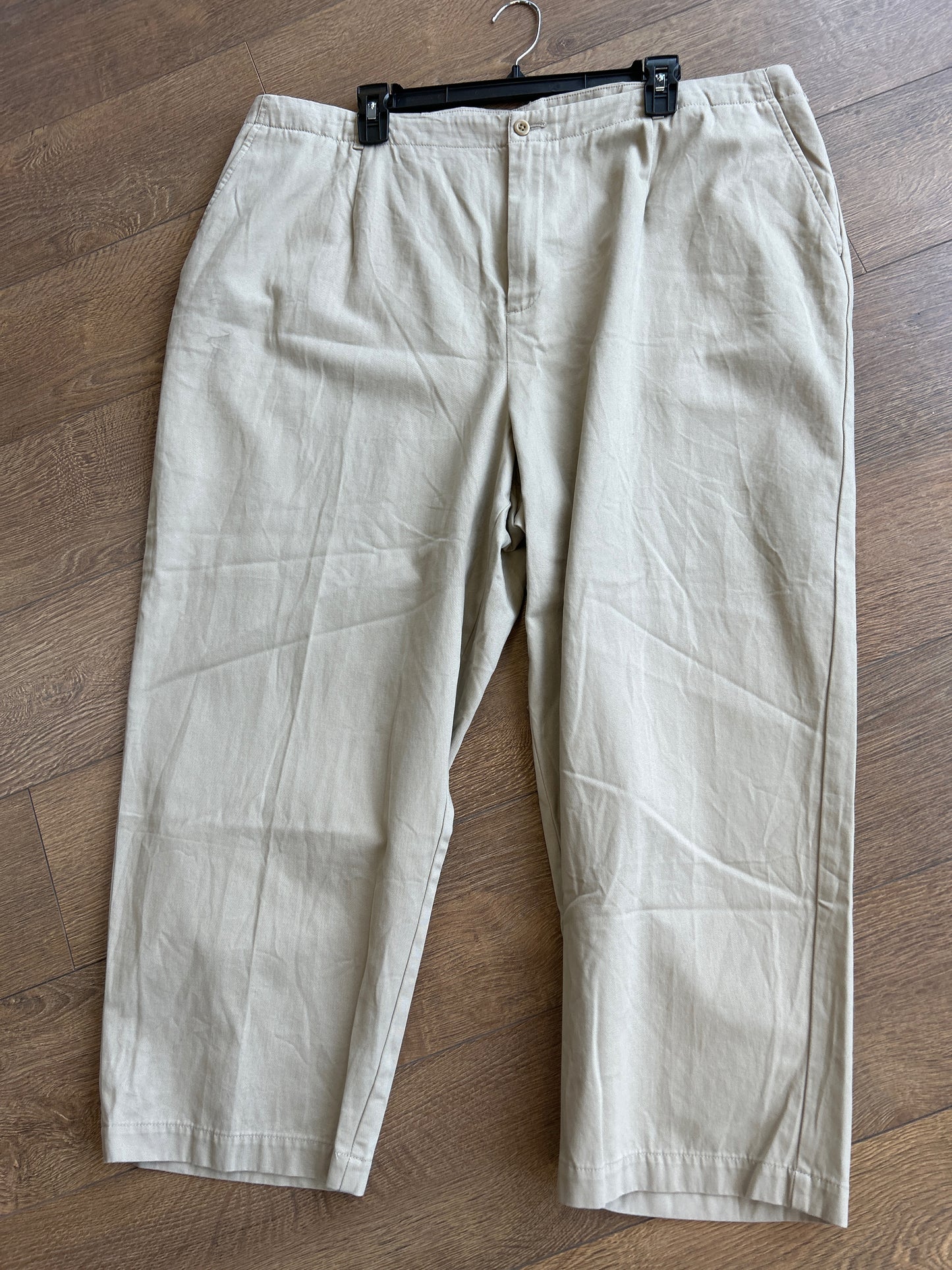 Size 22 Land's End Khaki Capri