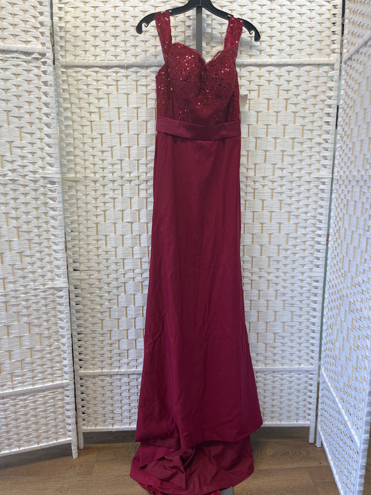 Size 6 Red Gown