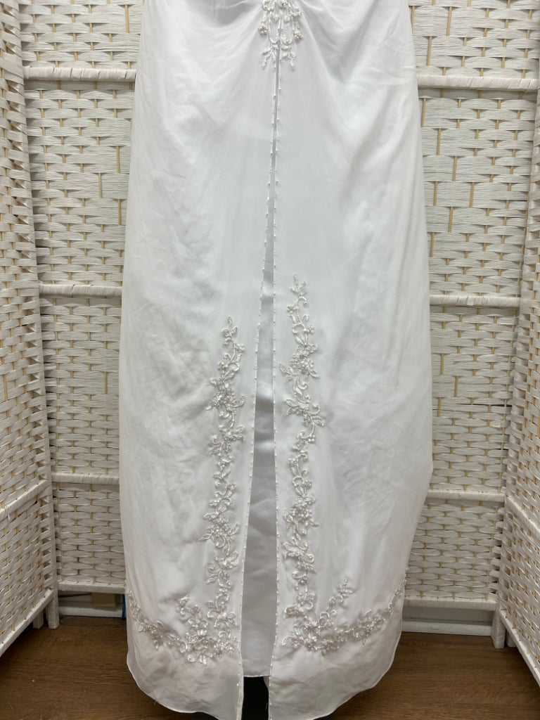 Size 16 Davids Bridal White Gown