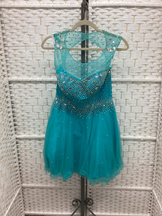 Size 8 Blue Gown