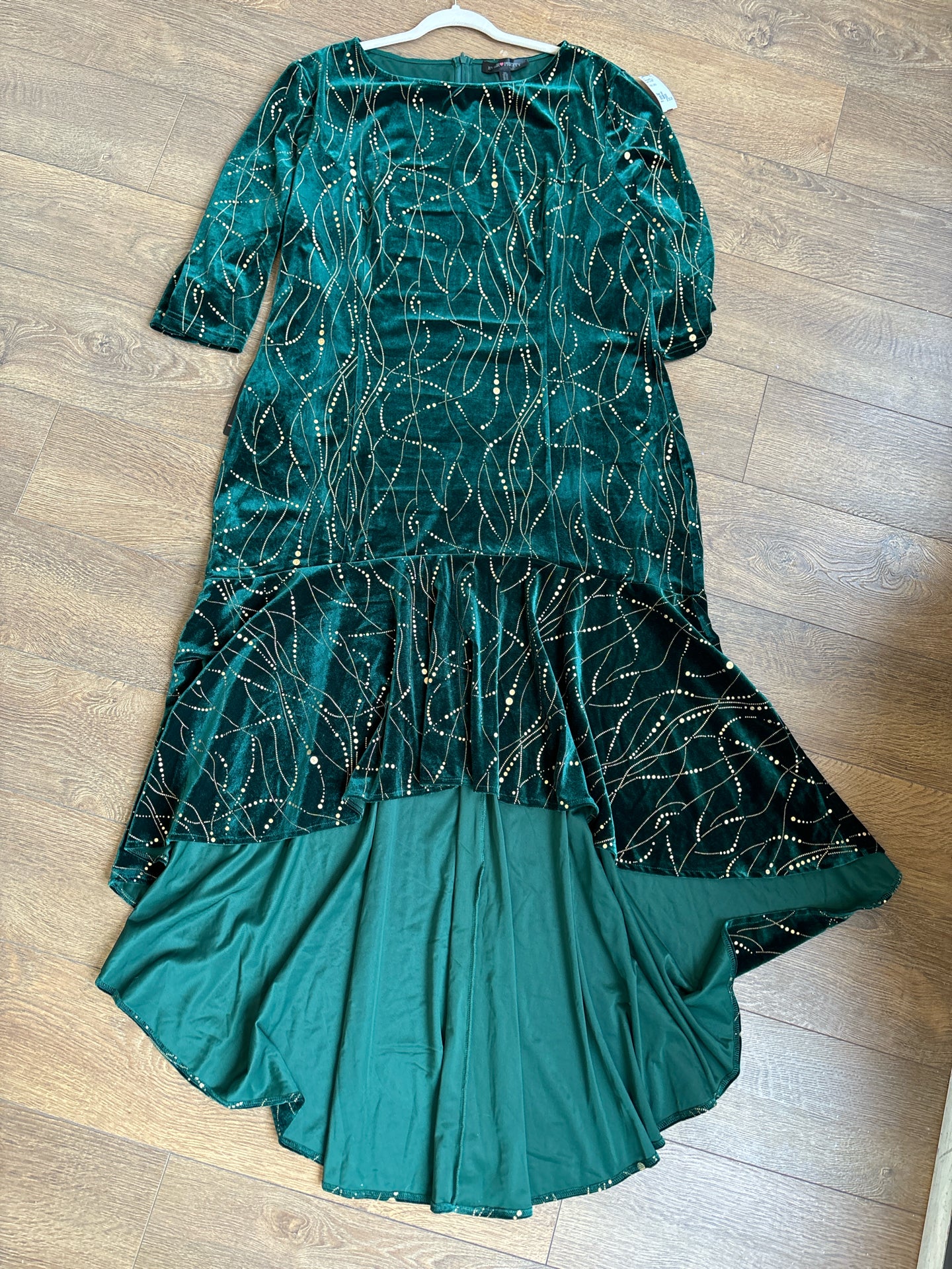 Size 26 Ever Pretty Green Gown