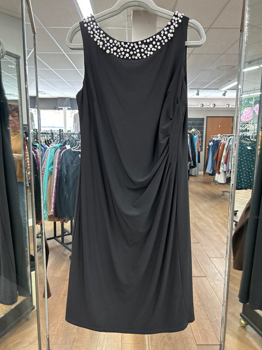 Size 14 Jessica Howard Black Gown