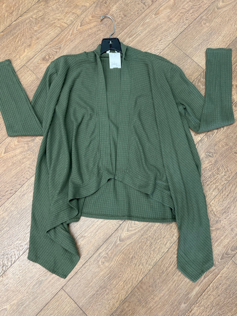 Size M Mudd Green Cardigan